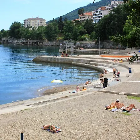 Apartment With A Parking Space Lovran, Opatija - 2342 *